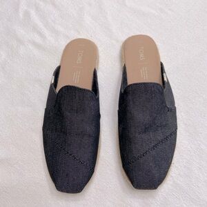 Women’s Toms Mule Slides